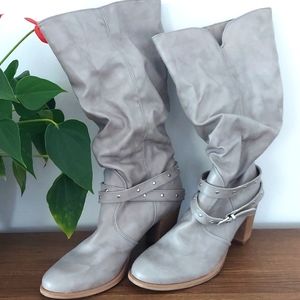 BATA boots - Size 37 EU - Light grey